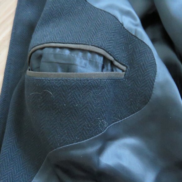 HUGO BOSS 100% Wool Pea Coat Chore Overcoat Jacket in Black - Size 50 / Large - Picture 11 of 12